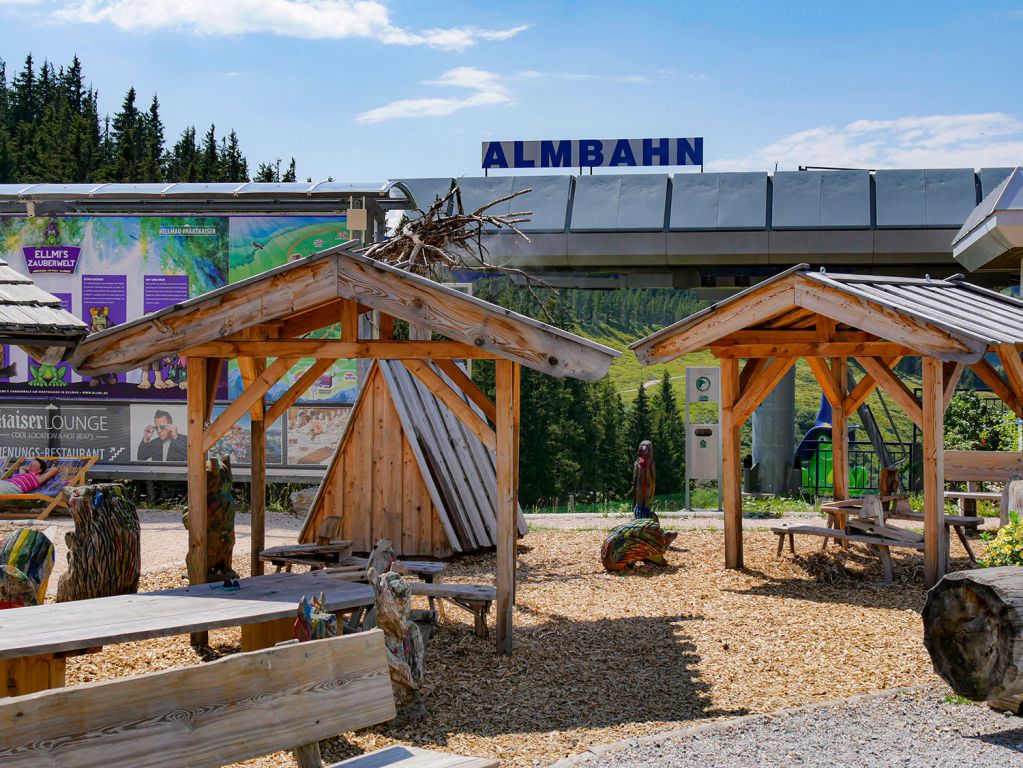 Ellmi´s Zauberwelt - Ellmau - Ellmi´s Zauberwelt befindet sich an der Bergstation der Hartkaiserbahn in Ellmau. - © alpintreff.de - Christian Schön